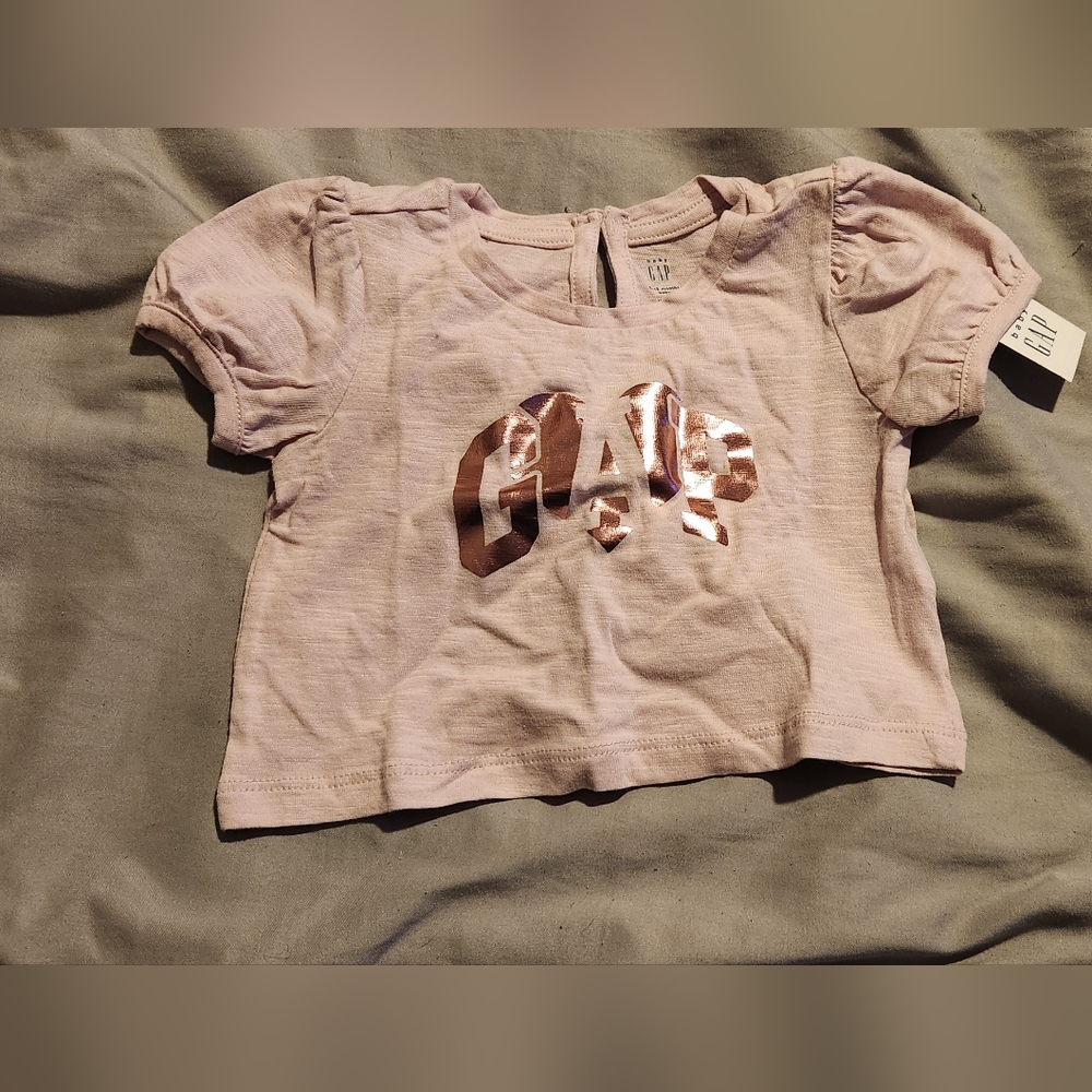 Babies 6-12 gap tshirt